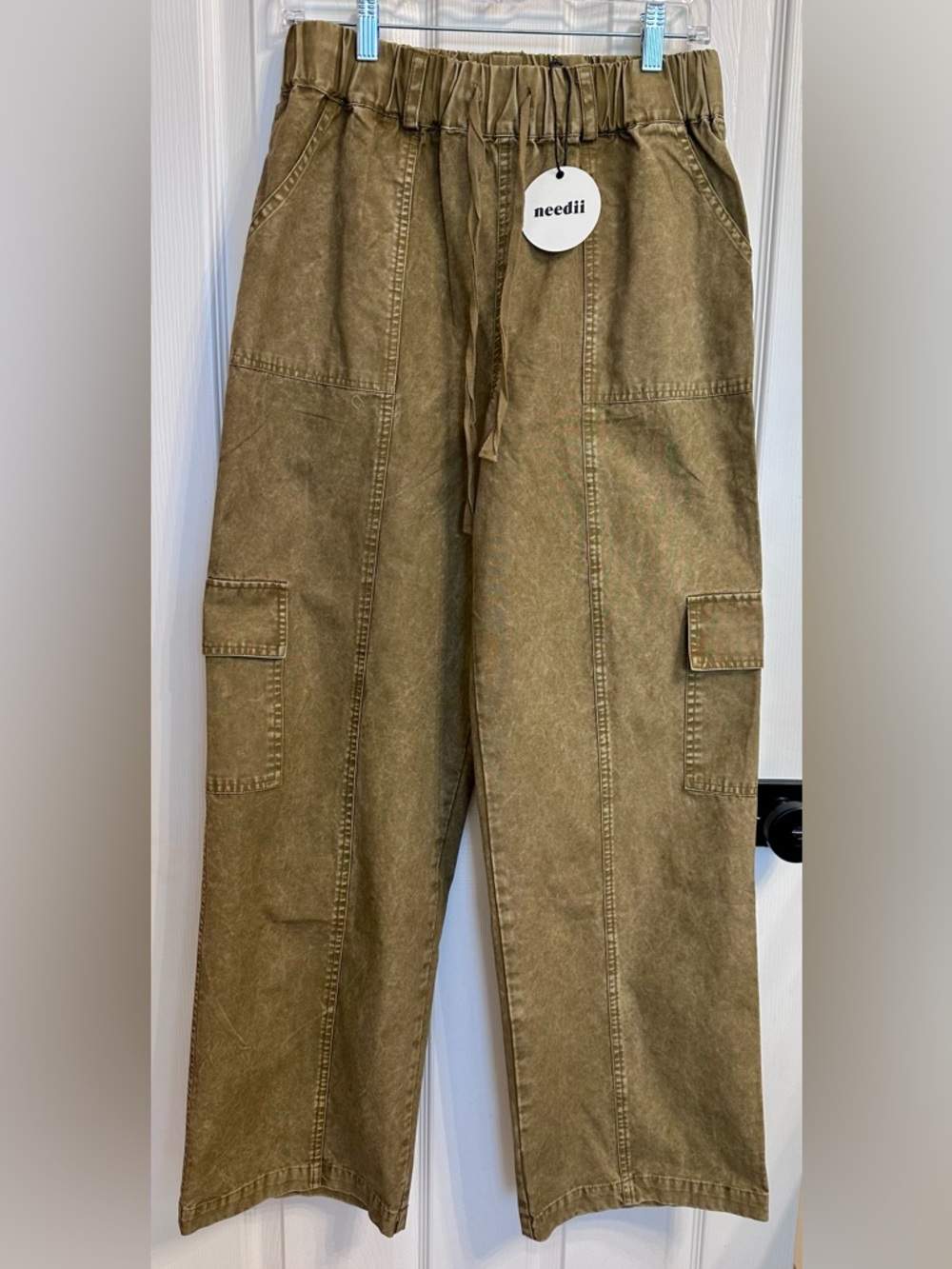 Women’s Needii Canvas Brown/Olive Cargo Pants Size M NWT